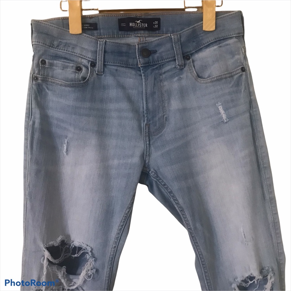 Hollister Distressed Skinny Jeans - Picture 5 of 12